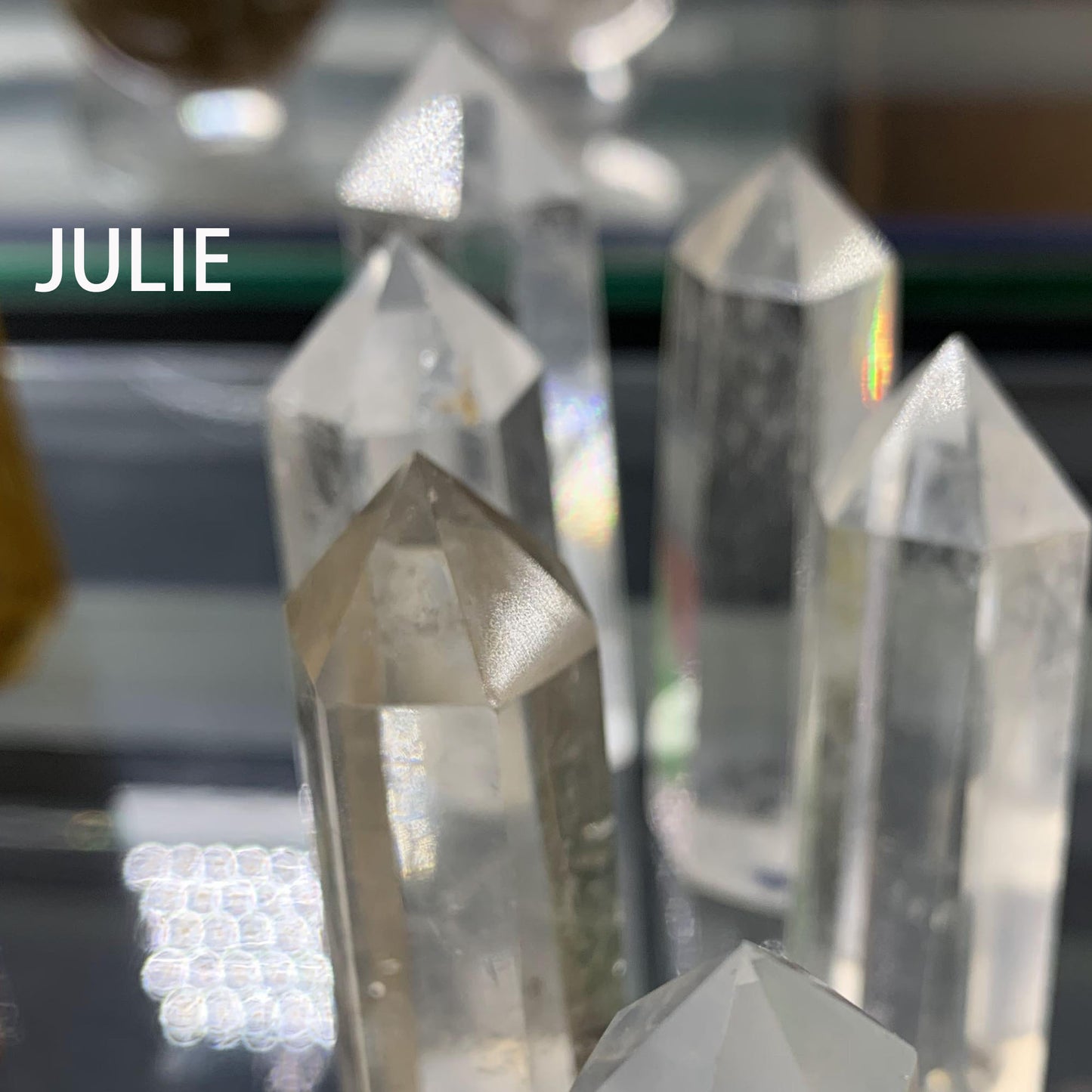 Universal Link_Julie